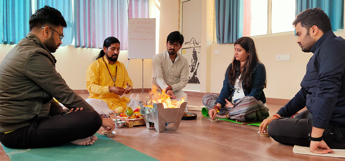 immerse in the divinity of shiva with a meditation course